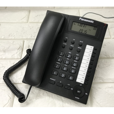 Điện thoại để bàn hiển thị số Panasonic KX-T880CID